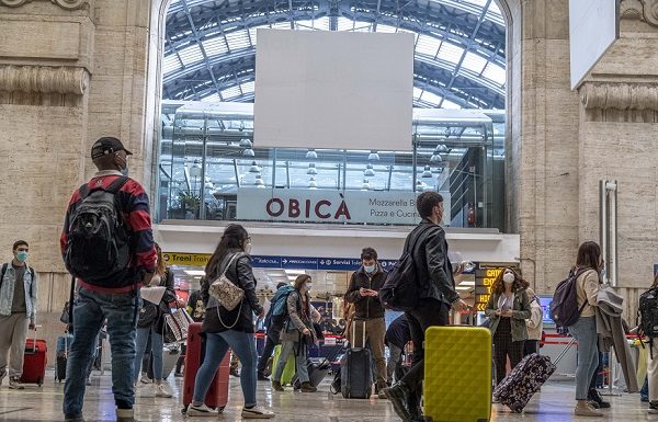 Nessuna regione rossa, la nuova mappa del Covid