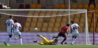 Il Cagliari vince lo spareggio salvezza, 3-1 a Benevento