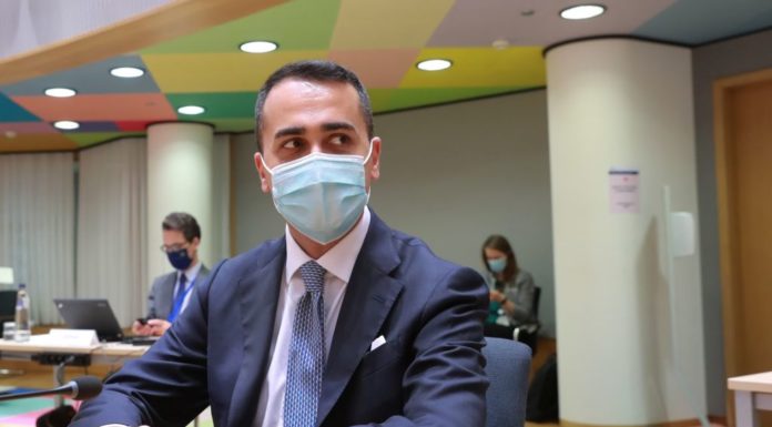 Covid, Di Maio “Alleggerire le misure per attrarre turisti in Italia”