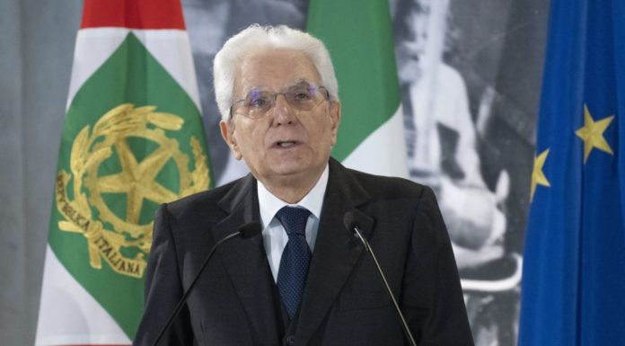 Offese e minacce via web a Mattarella, 11 indagati