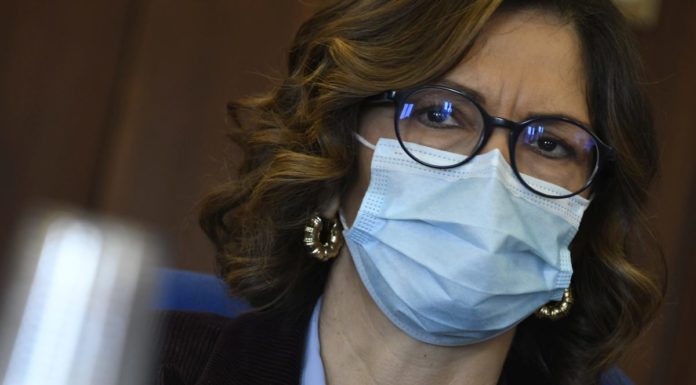 Vaccini, Gelmini alle Regioni “Proseguire la decisa accelerazione”