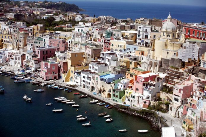 VEDUTA DELL'ISOLA DI PROCIDA