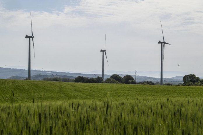 ENERGIA EOLICA PALE EOLICHE ENERGIA RINNOVABILE PALA EOLICA