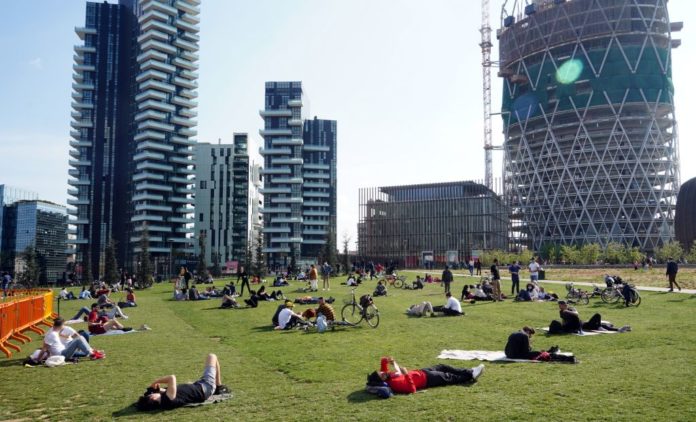 DOMENICA IN ZONA ROSSA AL BAM, LA BIBLIOTECA DEGLI ALBERI DI MILANO