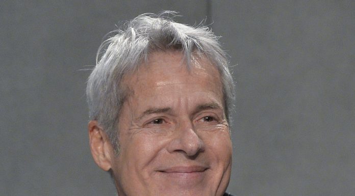 Claudio Baglioni compie 70 anni, una vita in musica