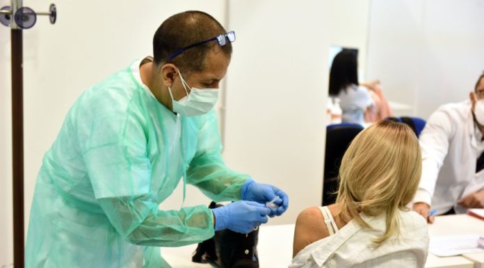 Covid, in Sicilia oltre 50 mila vaccini in più rispetto al target nazionale