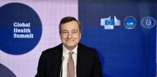 Draghi “Italia favorevole a sospendere i brevetti sui vaccini”