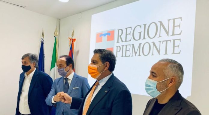 Intesa tra Liguria e Piemonte sui vaccini in vacanza