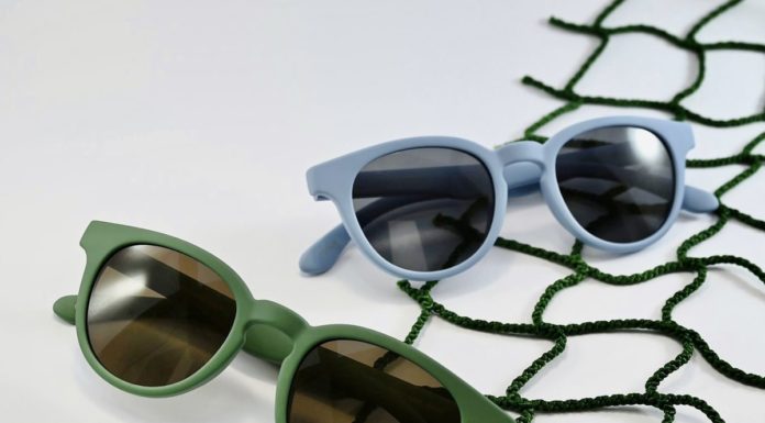 Gli occhiali ecosostenibili sono fatti con reti pesca, tappeti e scarti