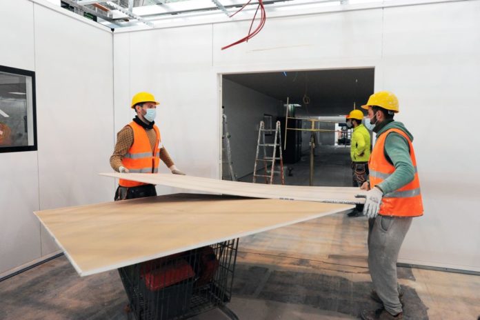 COSTRUZIONE COVID HOSPITAL ALLA FIERA DEL LEVANTE