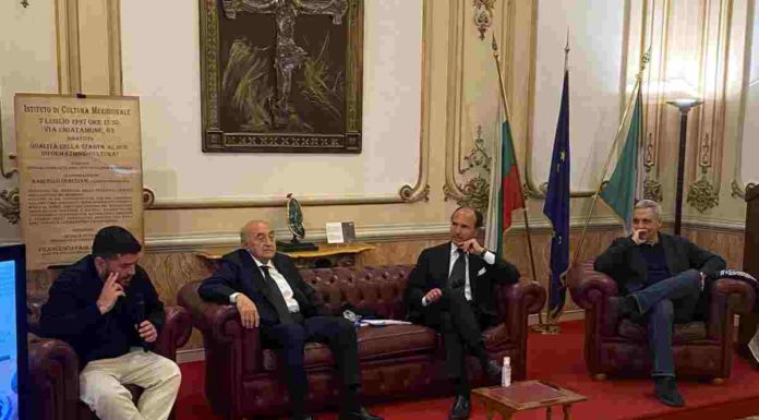 L’Istituto di Cultura Meridionale ricorda Maradona “Un napoletano”