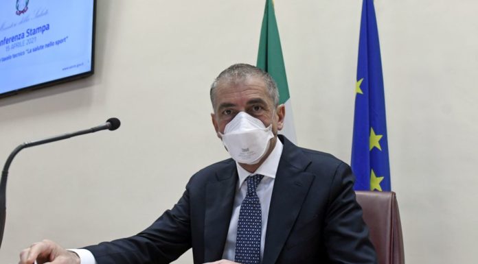 Covid, Costa “Così immunità di gregge già a settembre”