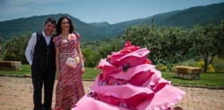 La rosa damascena ingrediente raffinato delle creazioni Fiasconaro