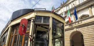 Sala “Un tram bianco della linea 1 dedicato a Carla Fracci”