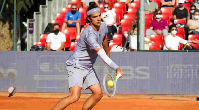 Impresa Musetti al Roland Garros, avanti Sinner, fuori Sonego