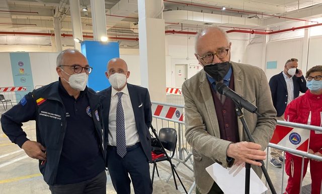 Vaccino: apre hub Taormina, perla dello Jonio pronta per rilancio turismo