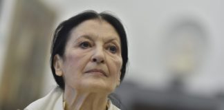 È morta Carla Fracci, aveva 84 anni