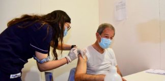 Governatore Musumeci si è vaccinato a Catania