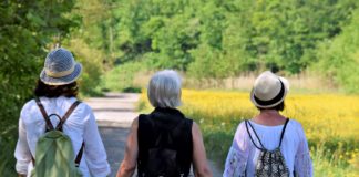 Donne in menopausa, dagli esperti un programma alimentare