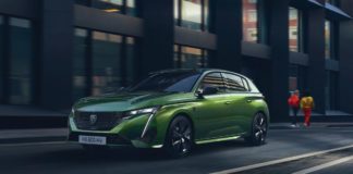 Peugeot, nuova 308 con morfologia rinnovata in Italia da settembre