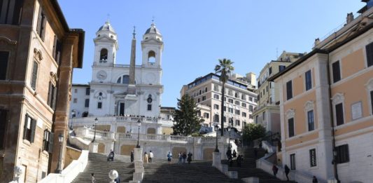 Sulle vacanze di Pasqua pesa la guerra, previste 200.000 presenze in meno rispetto allo scorso anno