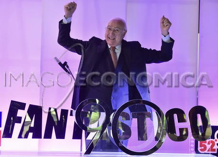 Pippo Baudo il re dei presentatori compie 85 anni Pippo Baudo il re dei presentatori compie 85 anni