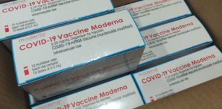 Vaccino, Moderna chiede autorizzazione a Ema per uso su adolescenti