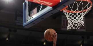 Nets sul 2-0 con Milwaukee, buona la 1^ per Phoenix