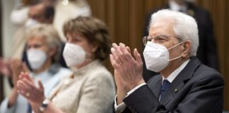 Covid, Mattarella “Mantenere alta l’attenzione”