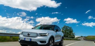 Volvo XC40 Recharge ora anche Full Electric