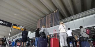 Un italiano su due vuole andare in vacanza, effetto Covid limitato