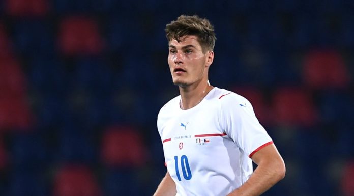 Schick lancia la Repubblica Ceca, Scozia battuta 2-0