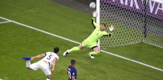 Francia-Germania 1-0, decisivo l’autogol di Hummels
