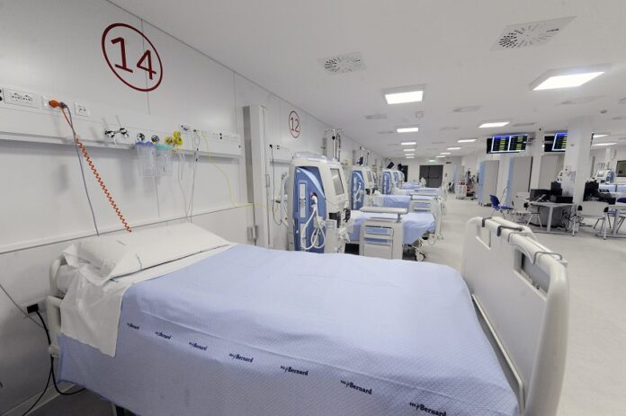 COVID 19 SI SVUOTA LA TERAPIA INTENSIVA IN FIERA