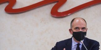 Letta “Impegno totale Pd per costruire Europa sociale”