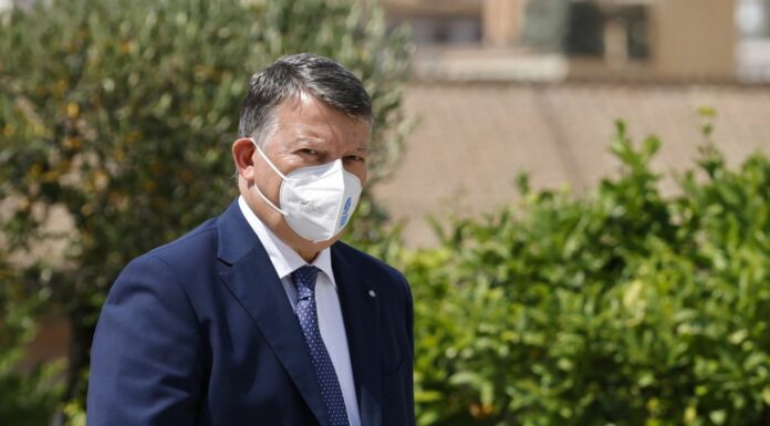 Lavoro, Bombardieri “In piazza per dire no allo stop selettivo”