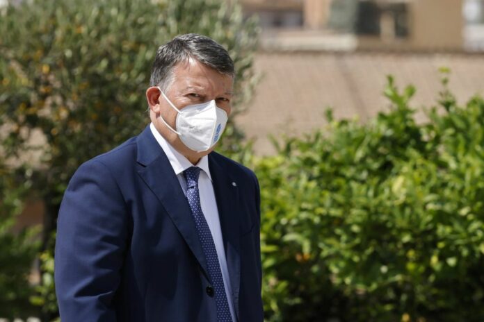 PIERPAOLO BOMBARDIERI, SEGRETARIO UIL