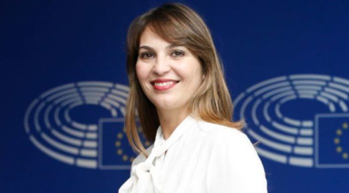 Turismo e caro voli, Tardino “Sicilia ancora penalizzata, intervenga Ue”