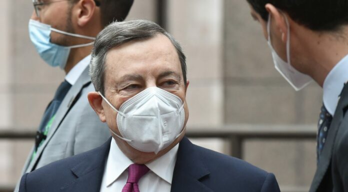 Draghi “Fiducia per il futuro, ma la pandemia non è finita”