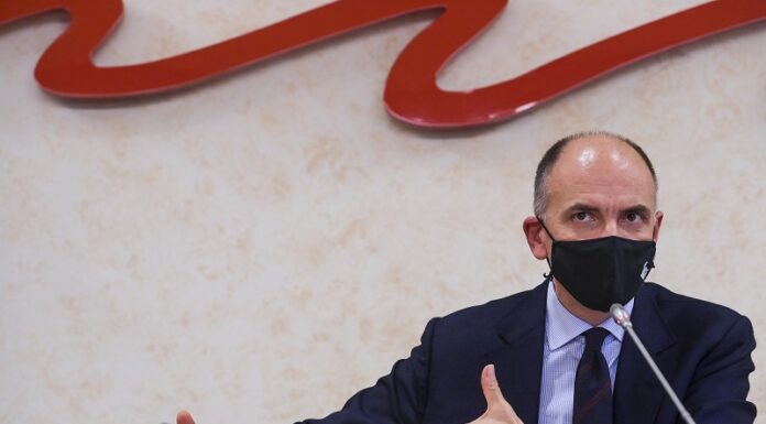 Ddl Zan, Letta “Non capisco Iv, la maggioranza è quella della Camera”