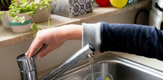 Palermo, da lunedì 16 febbraio stop al razionamento idrico. Schifani: “Risultato raggiunto grazie alla Regione”