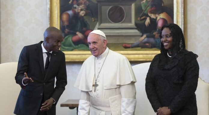 Haiti, il presidente Moise ucciso da un commando, grave la moglie