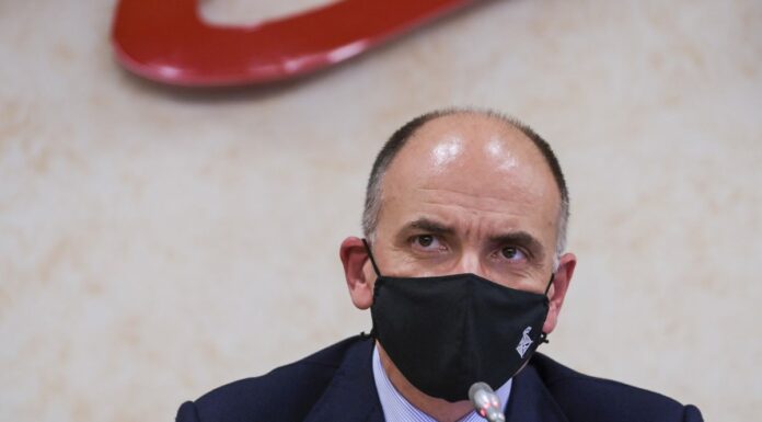 Gkn, Letta “Se questo è l’andazzo rivedere la norma sui licenziamenti”