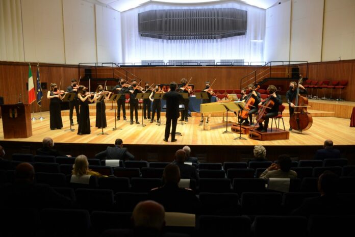 CONCERTO IN ONORE DEI CAVALIERI DELLA REPUBBLICA, MUSICA, ORCHESTRA