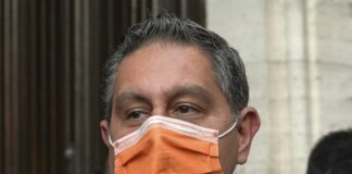 Covid, Toti “D’accordo con provvedimenti Francia sul Green Pass”