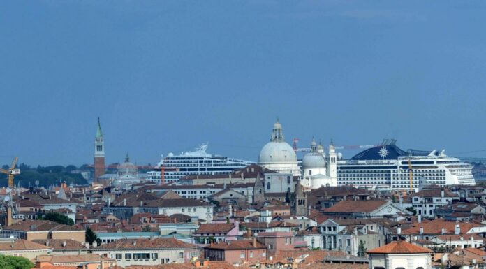 Dall’1 agosto stop alle grandi navi a Venezia