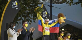 Al Tour Pogacar saldamente in giallo, bis di Mohoric a Libourne