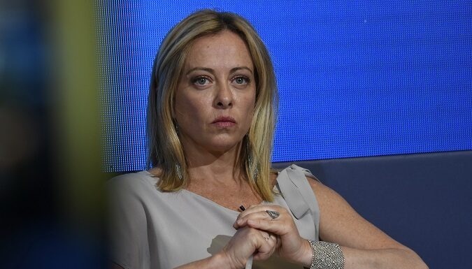 Meloni “Basta restrizioni alle attività economiche”
