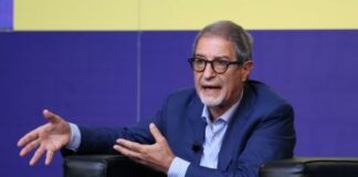 Covid, Musumeci “Chi torna da Paesi a rischio dovrà farsi test rapido”