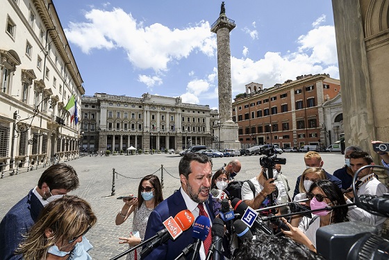 Salvini “Mi vaccinerò a brevissimo” Salvini “Mi vaccinerò a brevissimo”